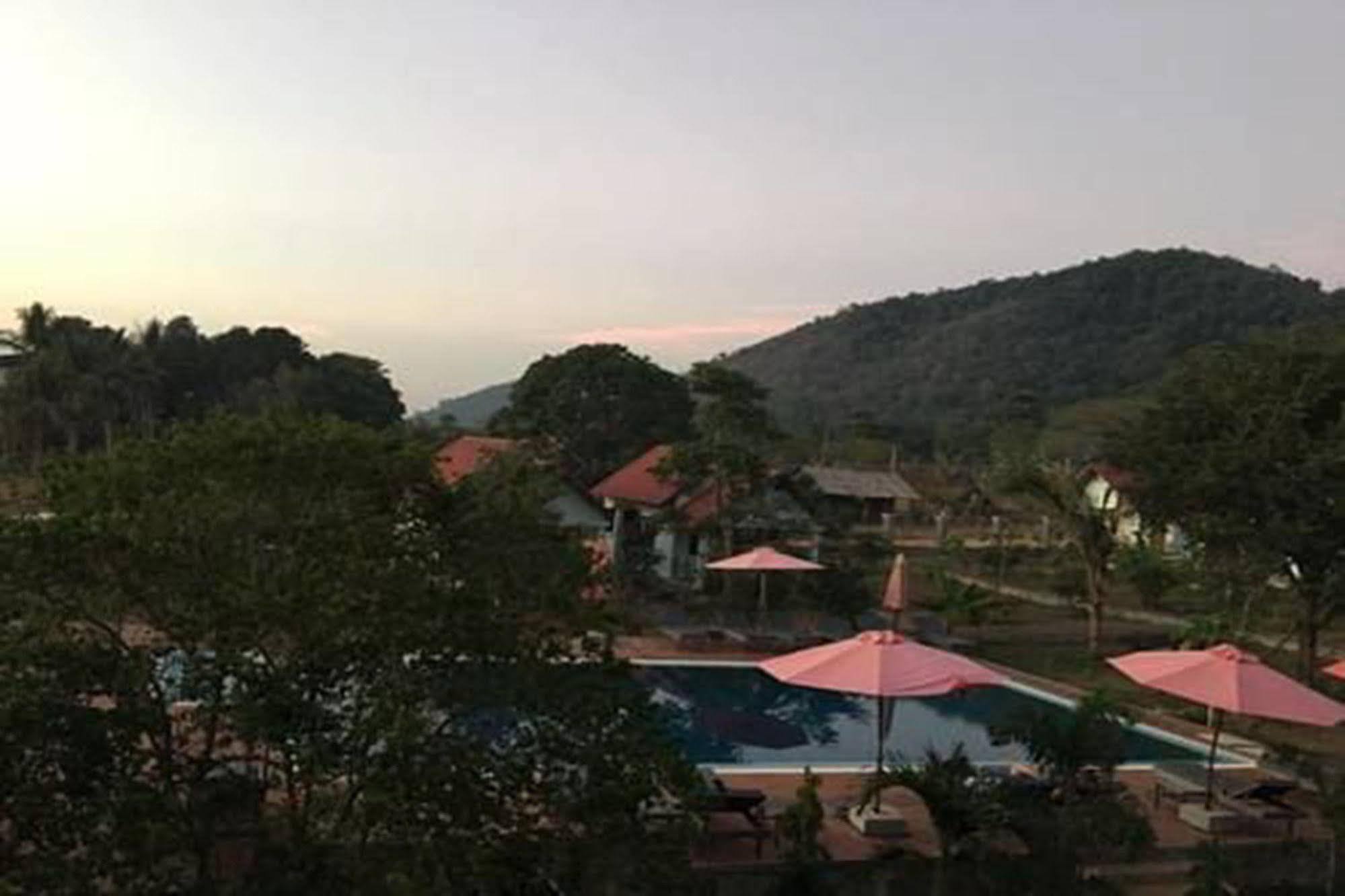 Kep Bungalows Esterno foto